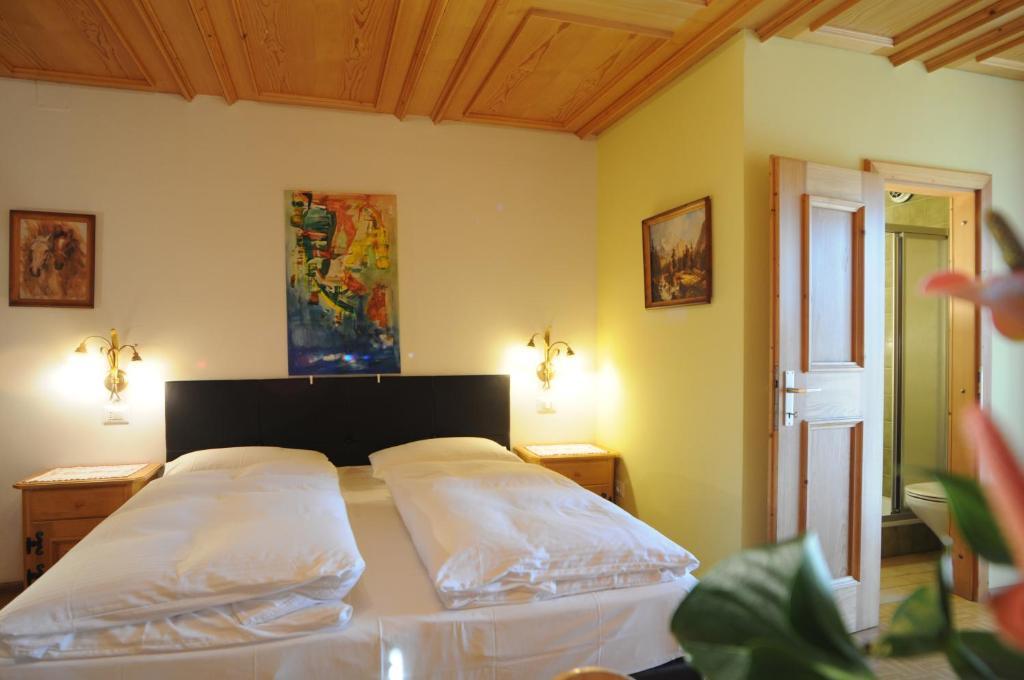 B&B Hotel Heidi Dobbiaco Quarto foto